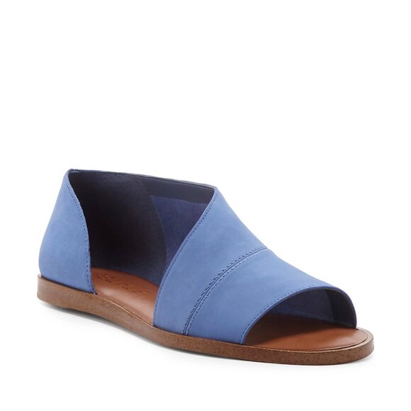 1. State Celvin Sandals Flats Light Blue Leather Sz 9.5 - Picture 1 of 13